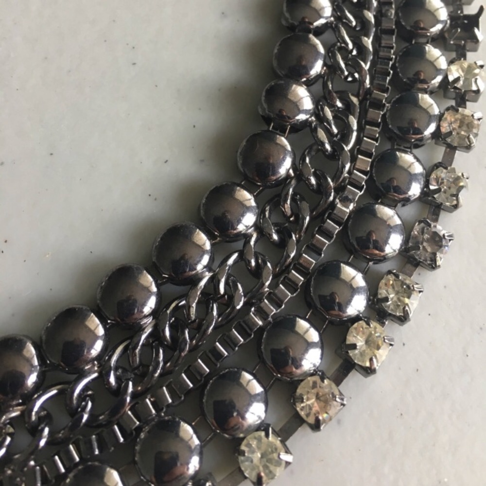 NECKLACE - Picture 2 of 2